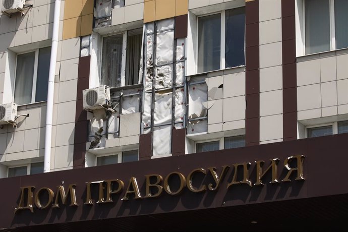 Danys ocasionats per l'impacte d'un dron ucraïnès a Bélgorod (Rússia)