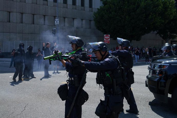 Imagem de arquivo da polícia de Los Angeles durante um protesto.
