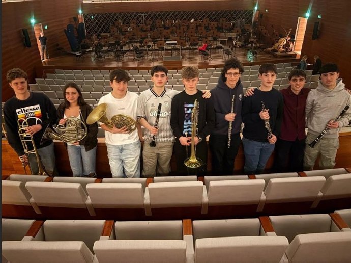 Archivo - Alumnos de Julián Orbón en Bochum (Alamania).