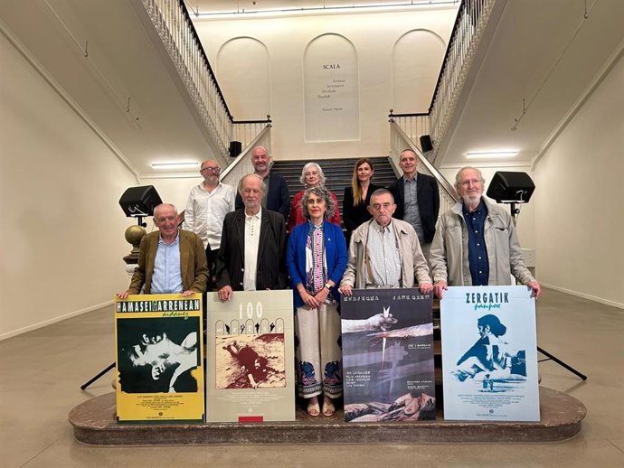 'Hamaseigarrenean, Aidanez', 'Ehun Metro', 'Zergatik Panpox' Eta 'Oraingoz Izen Gabe' Zaharberrituko Dituzte