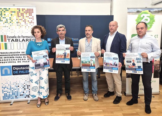 Un momento de la presentación de la Escuela.