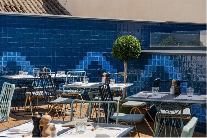 La Terraza de Solecio y Renard Cocktail Club elevan el arte de la mixología en las alturas de Málaga