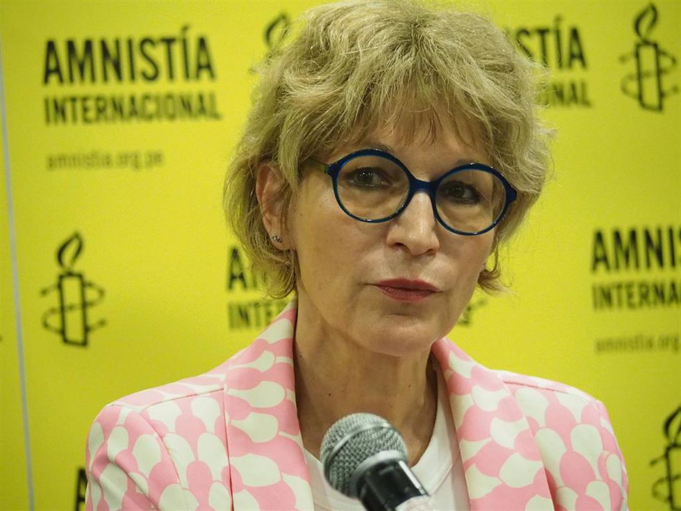 Archivo - La secretaria general de Amnistía Internacional, Agns Callamard, durante una rueda de prensa en la capital de Perú, Lima (archivo)