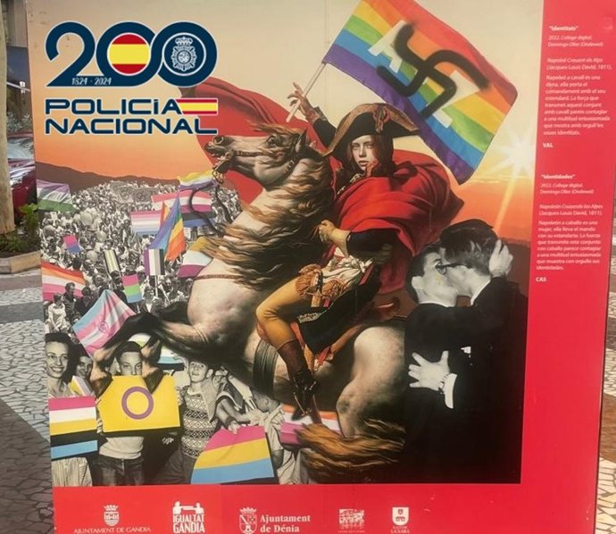 La Policía Nacional detiene a un joven por realizar pintadas homófobas en una exposición fotográfica
