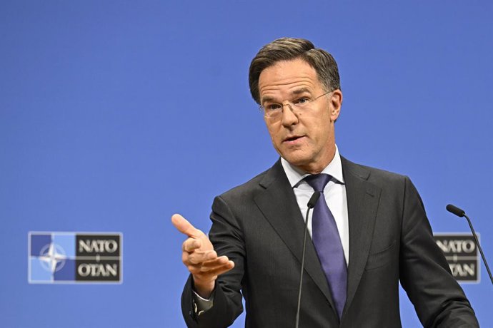 5 de junho de 2025: Mark Rutte, Secretário-Geral da OTAN, fala à imprensa após a reunião do Conselho do Atlântico Norte da OTAN na sede da OTAN em Bruxelas, Bélgica, em 05.06.2024. Foto de Wiktor Dabkowski.