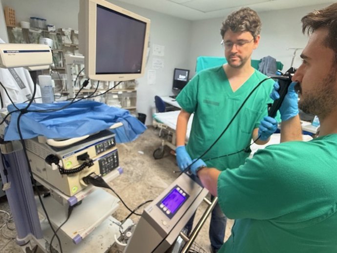 El Hospital de la Ribera incorpora crioterapia endobronquial para mejorar el diagnóstico de enfermedades respiratorias