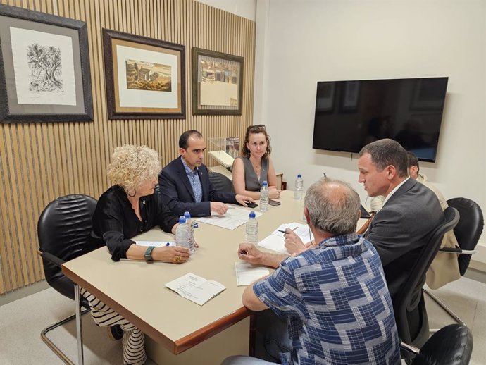 El conseller d'Agricultura, Ramaderia, Pesca i Alimentació, Òscar Ordeig, reunit amb el Consell Comarcal de l'Urgell 