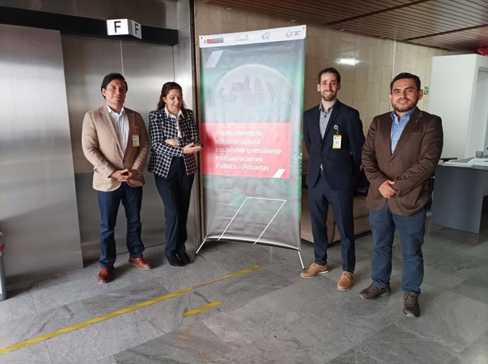Andalucía Trade promueve en Perú el enfoque internacional de firmas andaluzas de ingeniería, construcción y renovables.