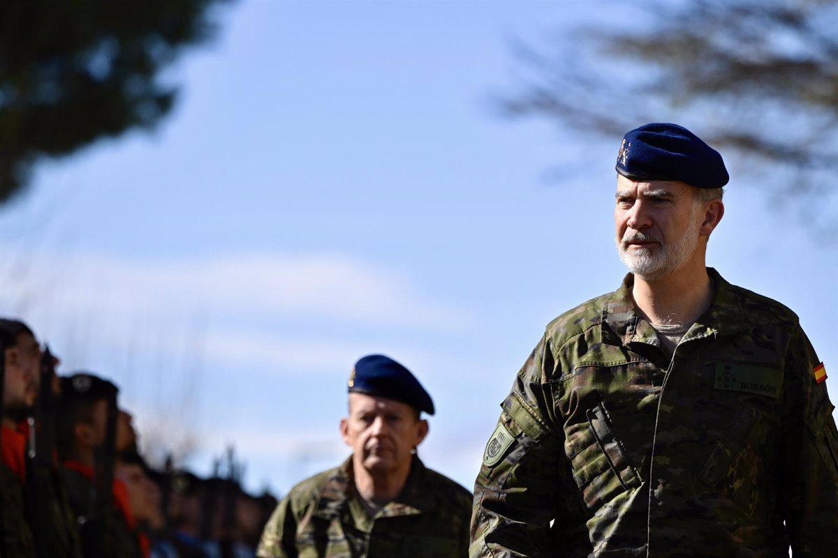 El Rey viaja a Rumanía y Eslovaquia para visitar al contingente español que vela por el Flanco Este