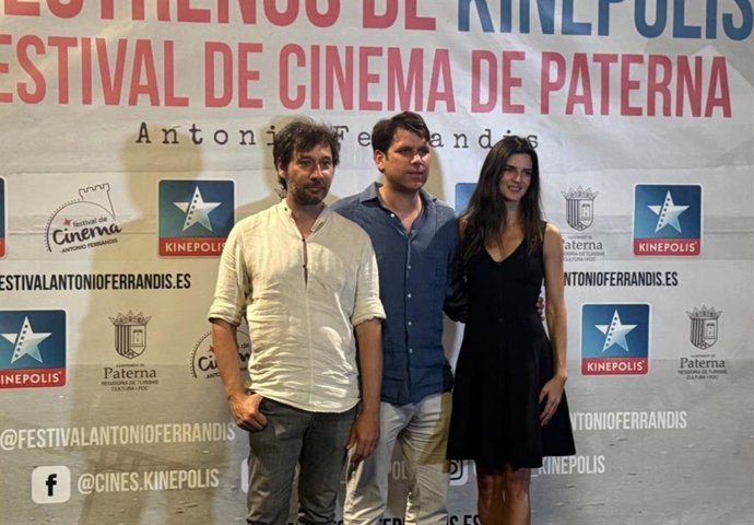 La película 'Votemos' llega a los cines para "remover al público y sacar a la luz sus propios prejuicios"