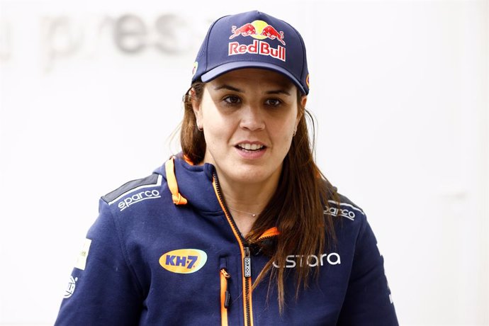Archivo - Laia Sanz of Gas Gas attends an interview for Europa Press after competing in his third Dakar at Europa Press headquarter on January 26, 2024 in Madrid, Spain.