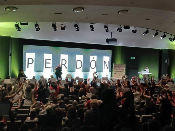 Acto de perdón a las supervivientes del Patronato de Protección a la Mujer, organizado por la CONFER.