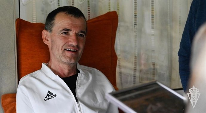 El exfutbolista rumano Marcel Sabou