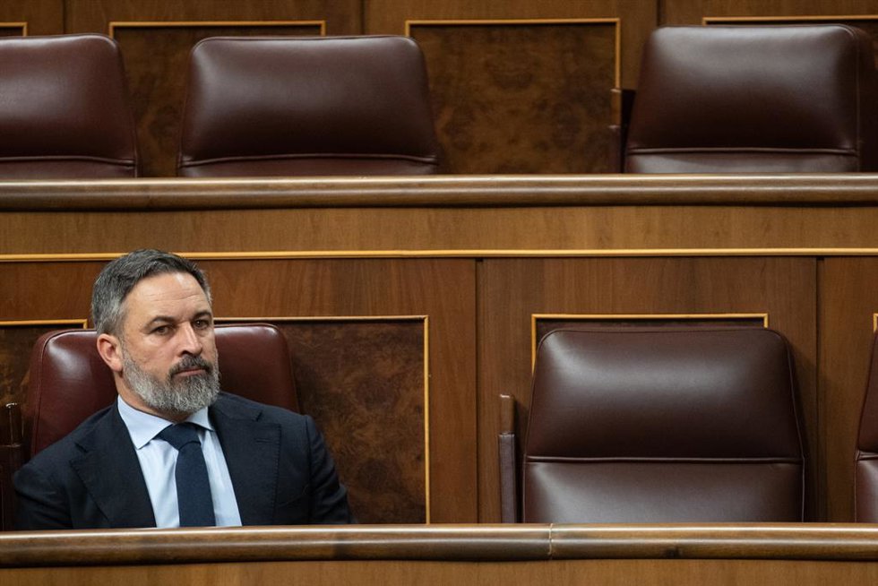 Archivo - El presidente de VOX, Santiago Abascal, durante un pleno donde se debate la toma en consideración de dos proposiciones de ley, una a iniciativa del Parlamento de Catalunya y otra del PP, en el Congreso de los Diputados, a 11 de marzo de 2025, 