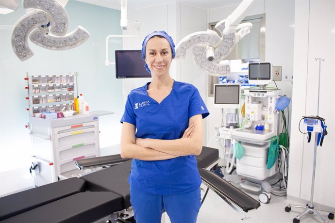 Imagen de la doctora Martínez Padilla, de Aurea Clinic.