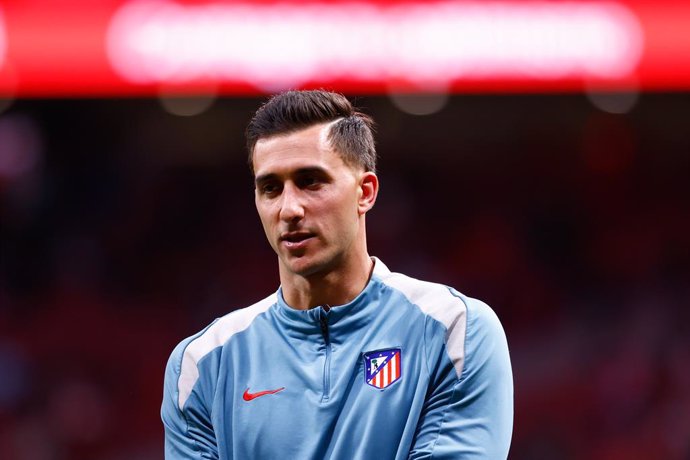 Archivo - Juan Musso of Atletico de Madrid looks on during the Spanish Cup, Copa del Rey, football match Semifinal Second Leg played between Atletico de Madrid and FC Barcelona at Riyadh Air Metropolitano on April 02, 2025, in Madrid, Spain.