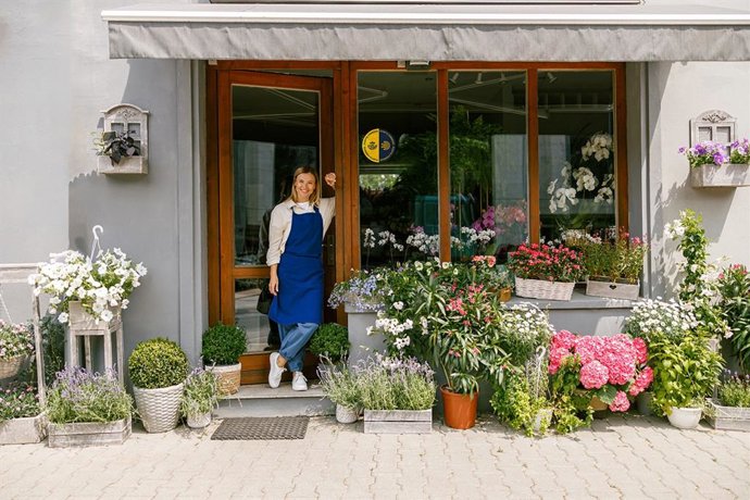 El Grupo Correos desplegará una nueva red propia de puntos de conveniencia, bajo la denominación de 'Punto Correos', con el objetivo de ampliar sus puntos de atención hasta alcanzar un total de 13.000 a finales de 2025.