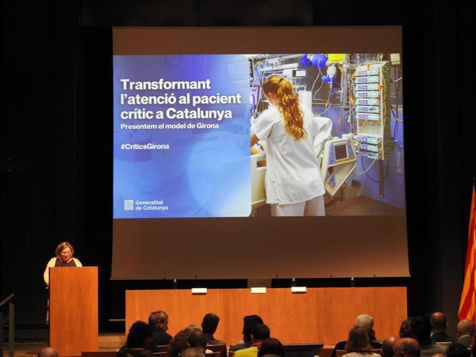 Presentación del proyecto 'Critic.Cat'.