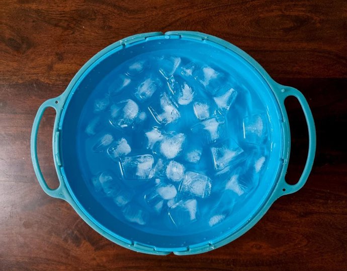 O método mais chocante para limpar seu ferro de passar roupa tem um truque - e aqui está o motivo pelo qual você não deve usá-lo