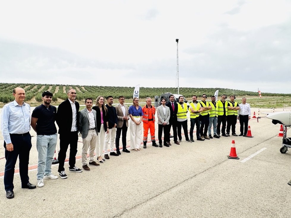 El proyecta U-Elcome, que lidera Enaire en España, une por primera vez dos espacios U-space en una operación de drones.