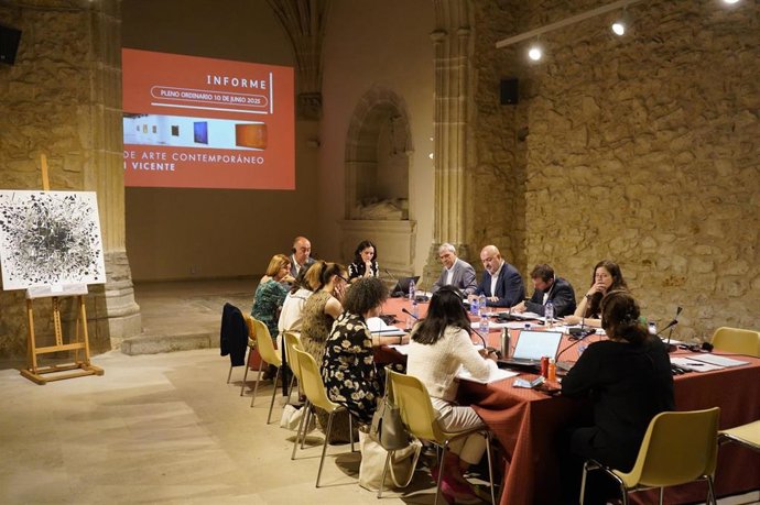 Pleno del Consorcio del Museo Estaban Vicente.