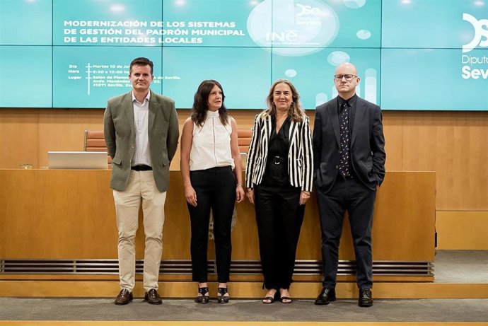 Ponentes en las jornadas de Inpro sobre modernización de sistemas de gestión del padrón municipal.