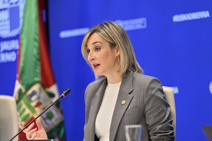 Archivo - La portavoz del Gobierno Vasco, Maria Ubarretxena