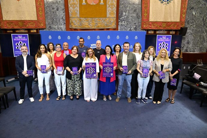 Firma del protocolo de prevención de agresiones sexuales en locales de ocio de Tenerife