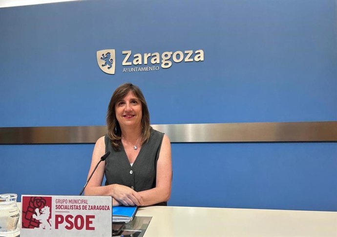 La portavoz del grupo municipal del PSOE en el Ayuntamiento de Zaragoza, Lola Ranera
