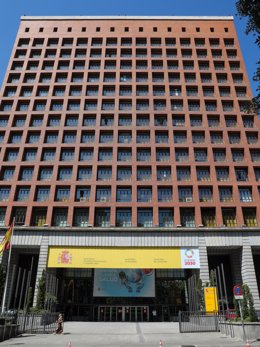 Archivo - Edificio del Ministerio de Sanidad, a 27 de julio de 2022, en Madrid (España). El Ministerio de Sanidad estudia la financiación de Libmeldy, el único medicamento existente contra la leucodistrofia, una enfermedad genética considerada rara que se