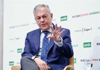 El alcalde de Sevilla señala "otra inversión" estatal para Cataluña con el Prat mientras la ciudad "sigue esperando"