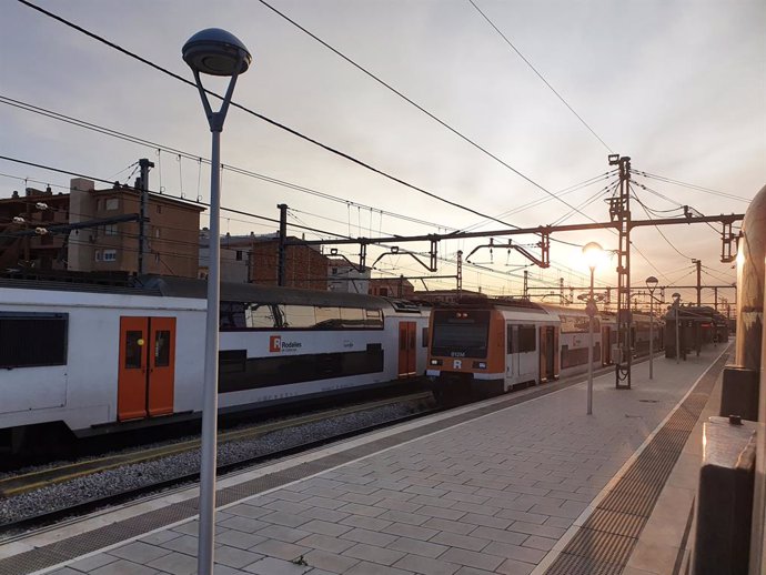Archivo - Imatge de l'estació de Rodalies de Sant Vicenç de Calders