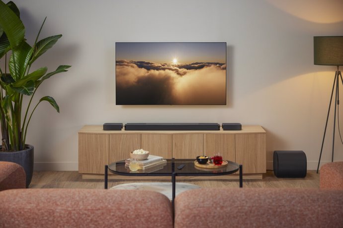 Archivo - Nuevos equipos de sonido de Bar Series de JBL.