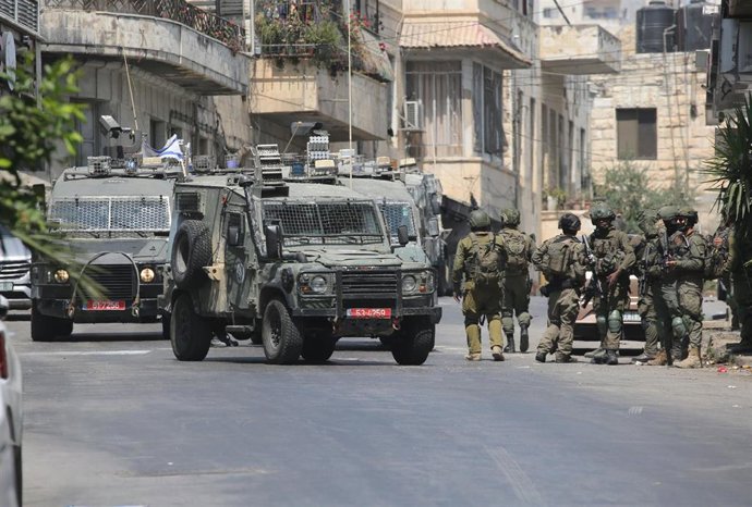 Militares israelíes en la ciudad palestina de Nablús, en Cisjordania