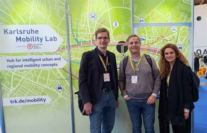 Archivo - Representantes de la Fundación Mobility Lab en Karlsruhe