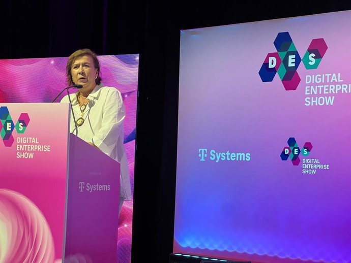 La secretaria general para el Turismo de la Junta, Yolanda de Aguilar, ha destacado este martes la transformación del modelo turístico de Andalucía a través de la innovación, la sostenibilidad y la conexión emocional como grandes ejes