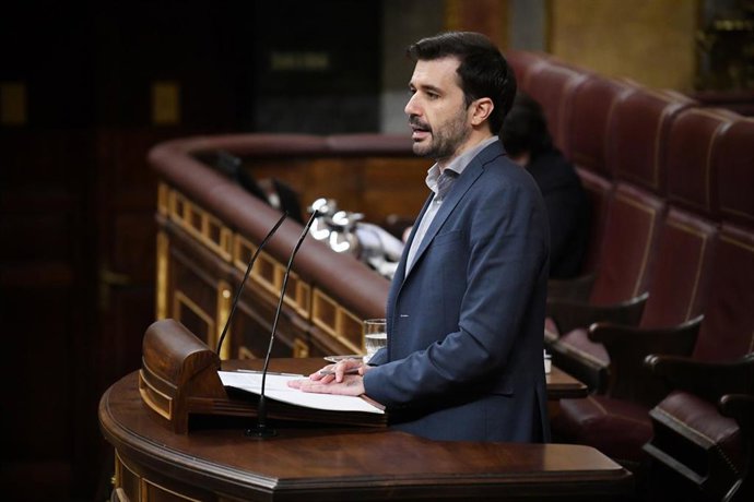 Archivo - El portavoz de Podemos en el congreso, Javier Sánchez Serna, a 13 de noviembre de 2024, en Madrid (España).