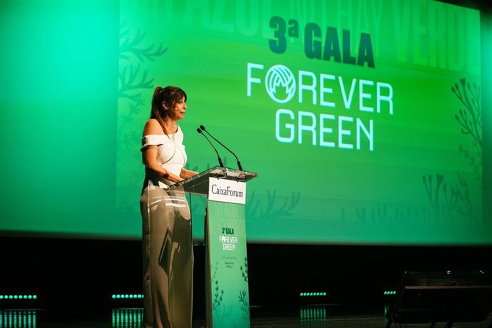La ex gimnasta rítmica Almudena Cid en la III Gala Forever Green.