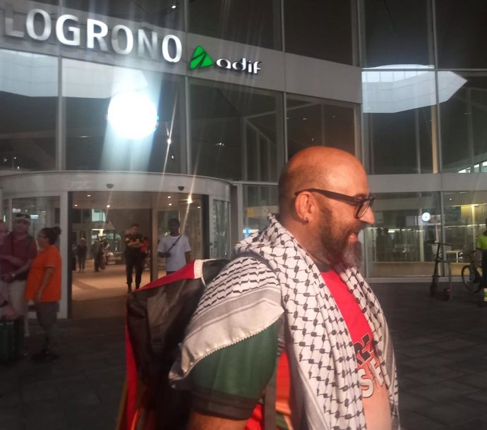 El activista riojano, Sergio Toribio, a su llegada a Logroño