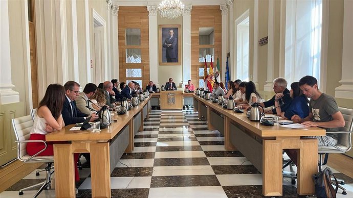 Pleno extraordinaio del Ayuntamiento de Cáceres del 11 de junio de 2025