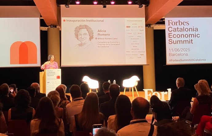 La consellera d'Economia i Finances de la Generalitat, Alícia Romero