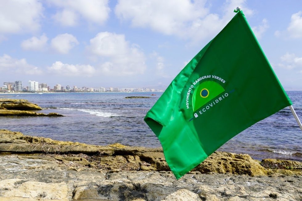 Bandera verde de Ecovidrio.