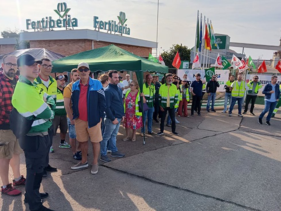 Tercera jornada de la huelga en Fertiberia en protesta del Expediente de Regulación de Empleo (ERE) presentada por la compañía.