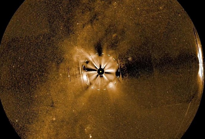 Do final de maio ao início de junho de 2025, os três sensores de campo amplo do PUNCH capturaram imagens de ejeções de massa coronal, ou CMEs, viajando do Sol para o sistema solar.