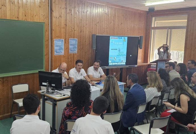Presentación de la actividad AtréveTEA navegar dirigido a alumnos con autismo