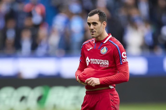 Archivo - El delantero español Juanmi Jimenez durante un partido de LaLiga EA Sports con el Getafe.