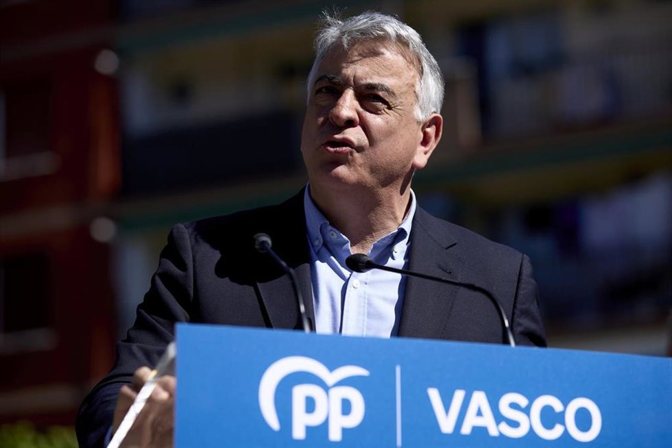 Archivo - El presidente del PP vasco,  Javier de Andrés 