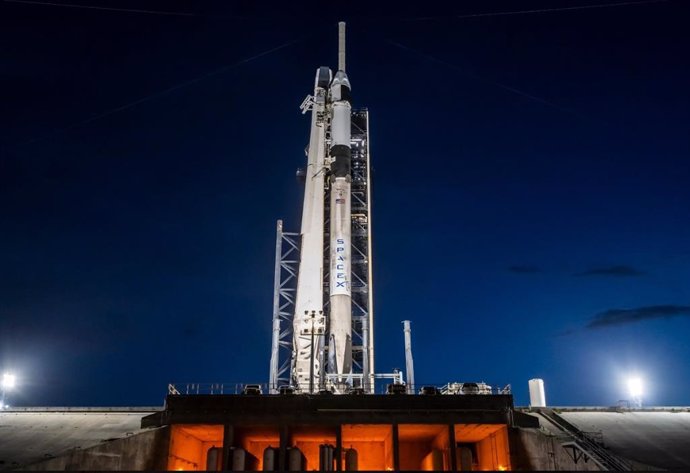Cohete Falcon 9 con la misión Axiom 4