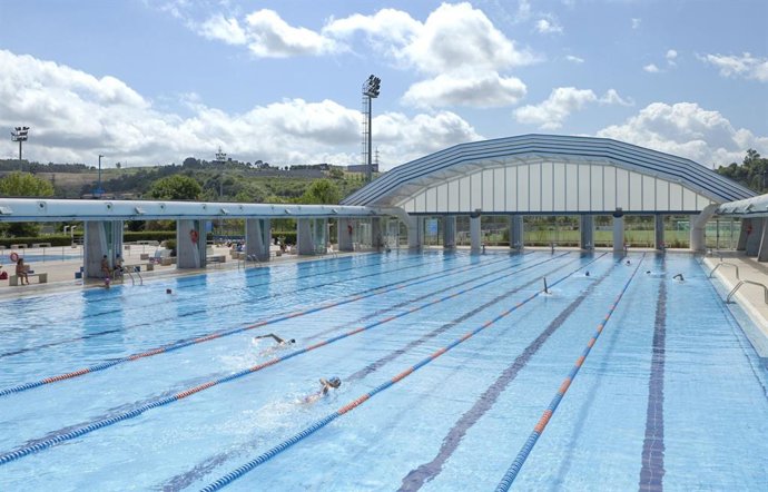 Fadurako kanpoko igerilekua