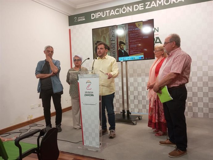 El vicepresidente primero de la Diputación de Zamora, Víctor López de la Parte, interviene durante la presentación del evento.